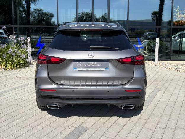 MERCEDES-BENZ GLA 200 d AMG Line  GLA 200 d AMG Line