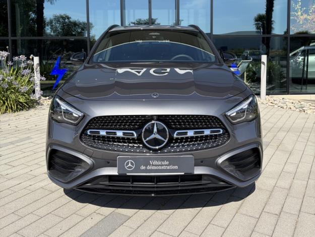 MERCEDES-BENZ GLA 200 d AMG Line  GLA 200 d AMG Line