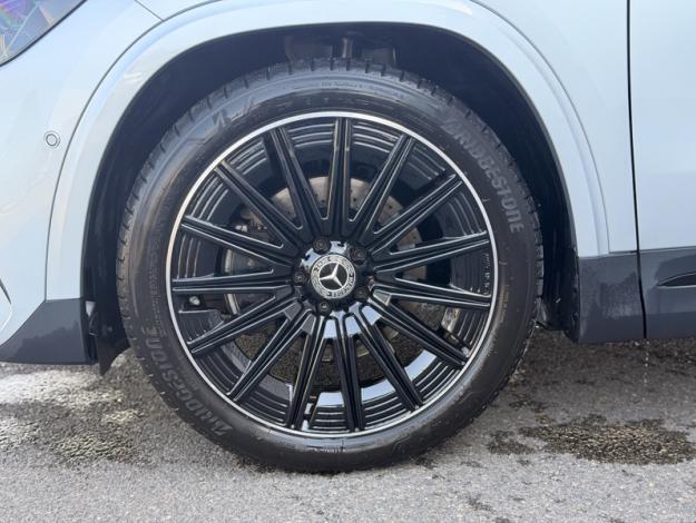 MERCEDES-BENZ GLA 200 d AMG Line  