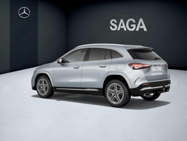 MERCEDES-BENZ GLA 200 d 4MATIC AMG Line AMG Line GLA 200 d 4MATIC AMG Line