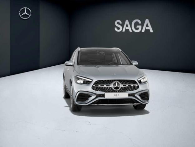 MERCEDES-BENZ GLA 200 d 4MATIC AMG Line AMG Line GLA 200 d 4MATIC AMG Line