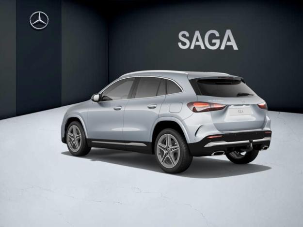 MERCEDES-BENZ GLA 200 d 4MATIC AMG Line AMG Line GLA 200 d 4MATIC AMG Line