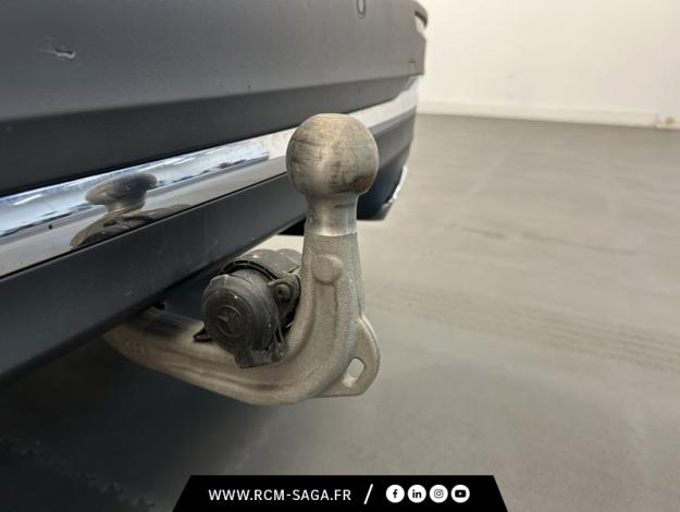 MERCEDES-BENZ GLA 200 d 4MATIC AMG Line AMG Line GLA 200 d 4MATIC AMG Line