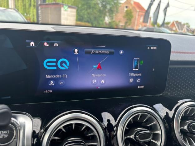 MERCEDES-BENZ EQB 250 + AMG Pack Night 7 places Facelift  