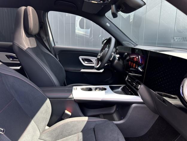 MERCEDES-BENZ GLB 200 AMG Line  GLB 200 AMG Line