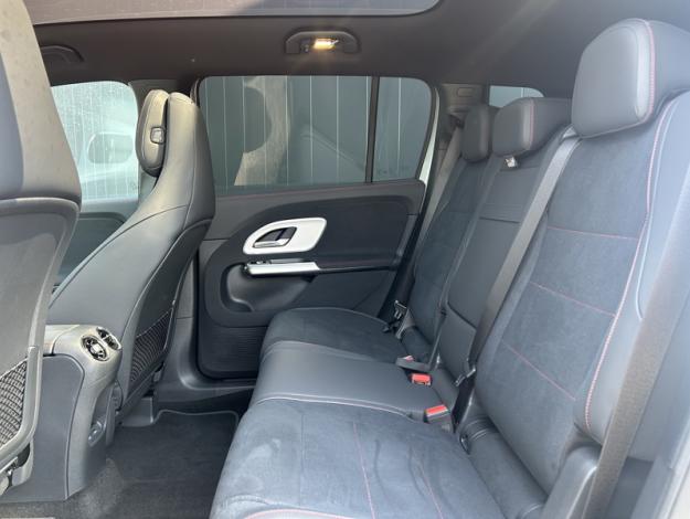 MERCEDES-BENZ GLB 200 AMG Line  GLB 200 AMG Line