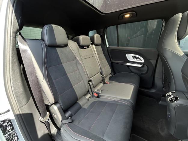 MERCEDES-BENZ GLB 200 AMG Line  GLB 200 AMG Line