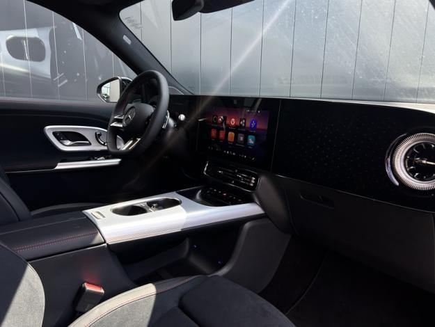 MERCEDES-BENZ GLB 200 AMG Line  GLB 200 AMG Line