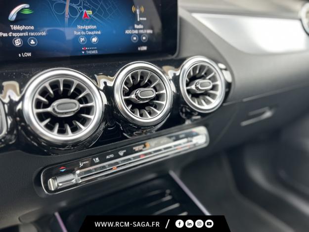 MERCEDES-BENZ GLA 200 Progressive Line  GLA 200 Progressive Line