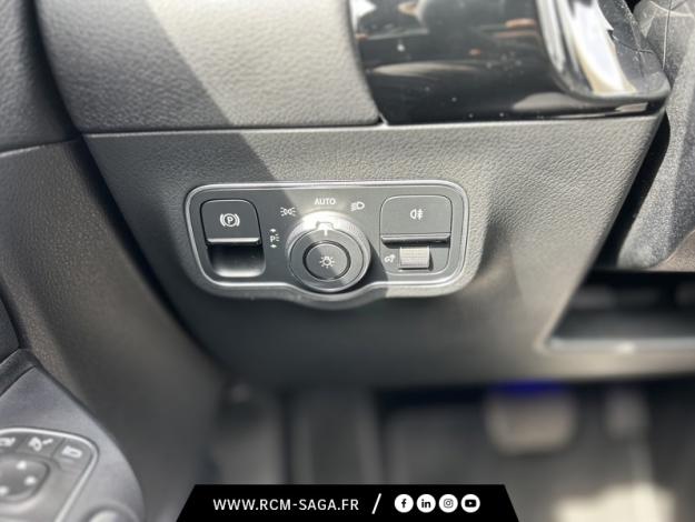 MERCEDES-BENZ GLA 200 Progressive Line  GLA 200 Progressive Line