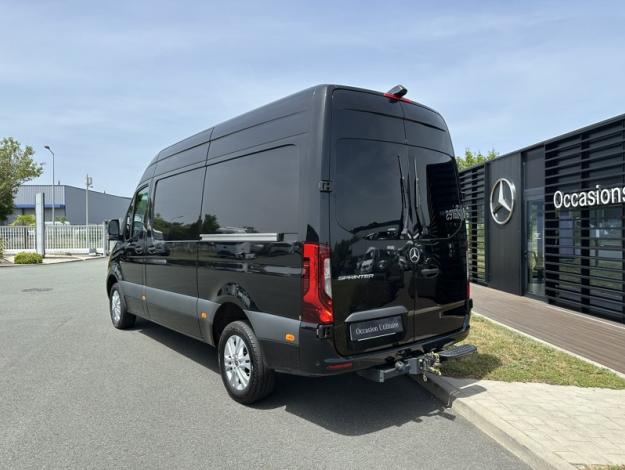 MERCEDES-BENZ Sprinter 319 CDI Fourgon Toit sureleve Standard  