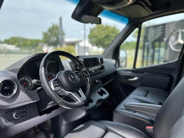 MERCEDES-BENZ Sprinter 319 CDI Fourgon Toit sureleve Standard  