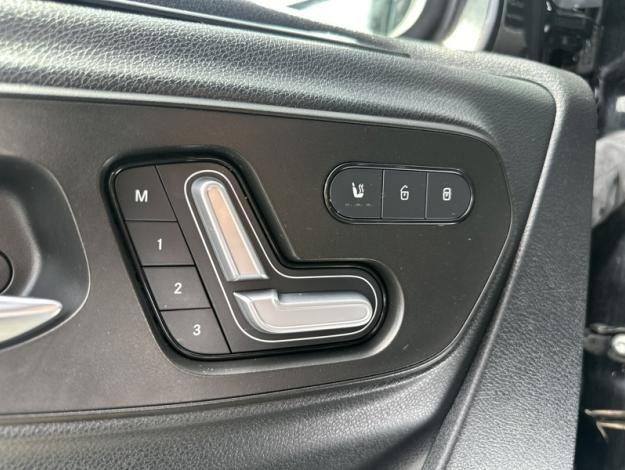 MERCEDES-BENZ Sprinter 319 CDI Fourgon Toit sureleve Standard  