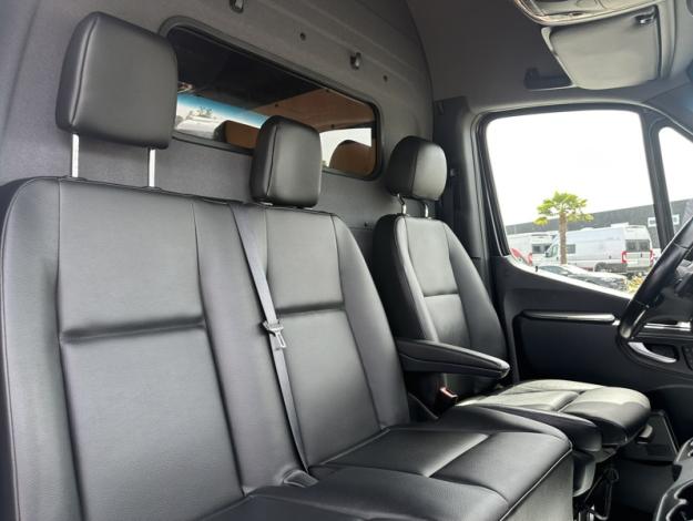 MERCEDES-BENZ Sprinter 319 CDI Fourgon Toit sureleve Standard  