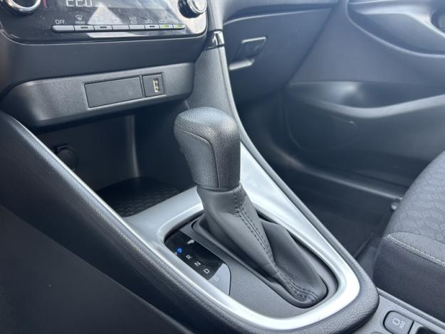 TOYOTA Yaris Hybride 116h Design  