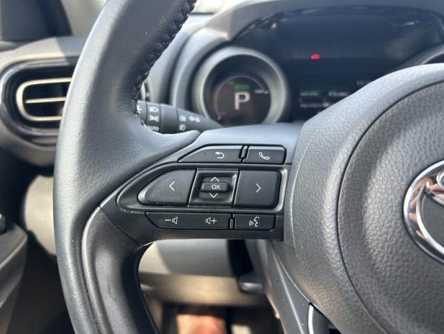 TOYOTA Yaris Hybride 116h Design  