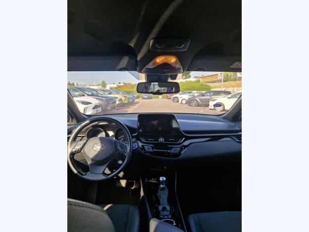 TOYOTA C-HR 1.8 Hybride 122 Design   