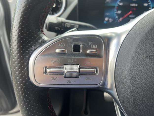MERCEDES-BENZ GLA 200 d AMG Line  