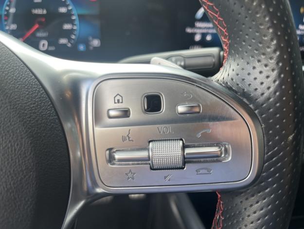 MERCEDES-BENZ GLA 200 d AMG Line  