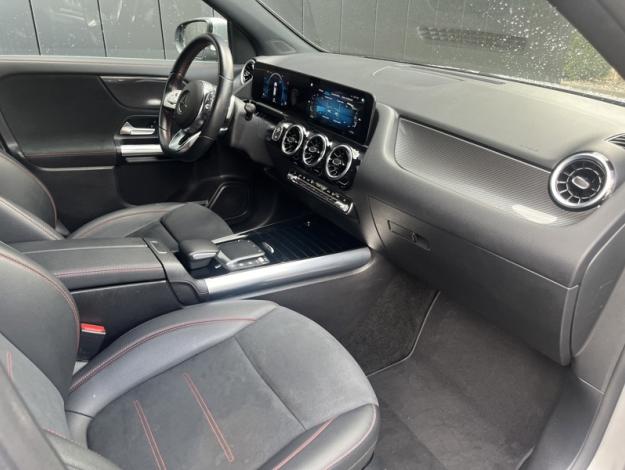 MERCEDES-BENZ GLA 200 d AMG Line  