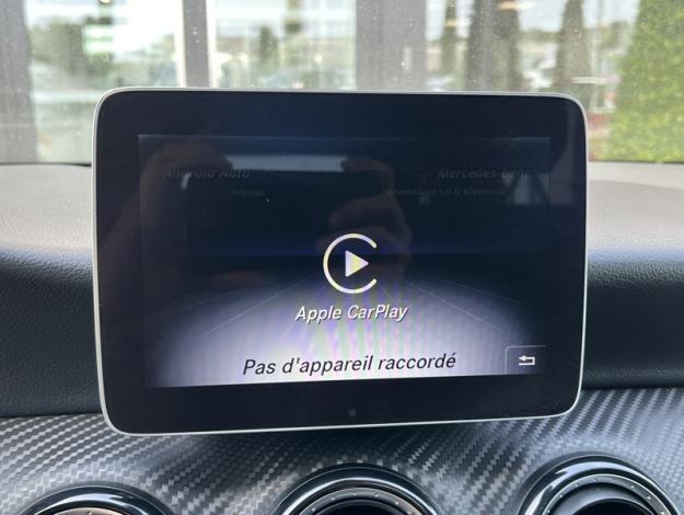 MERCEDES-BENZ GLA 200 d Intuition  