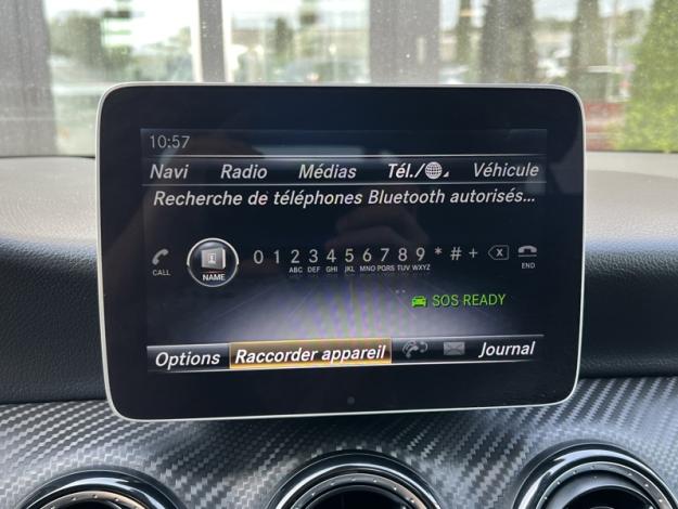 MERCEDES-BENZ GLA 200 d Intuition  