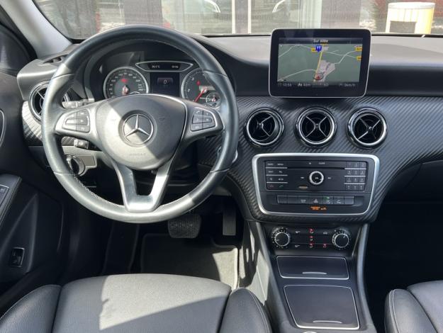 MERCEDES-BENZ GLA 200 d Intuition  