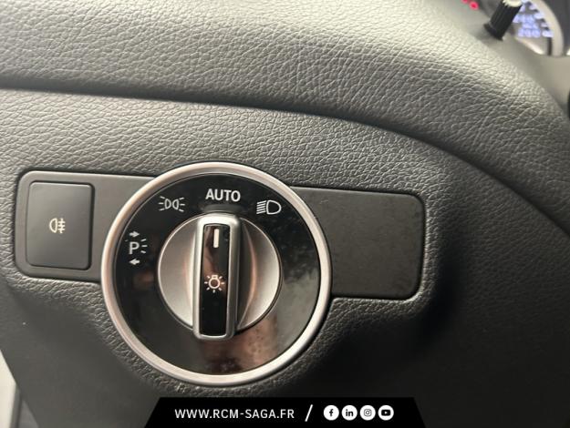 MERCEDES-BENZ GLA 220 CDI Sport Utility Vehicle Pack AMG Line 