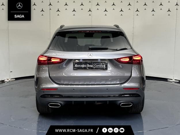 MERCEDES-BENZ GLA 200 d AMG Line  
