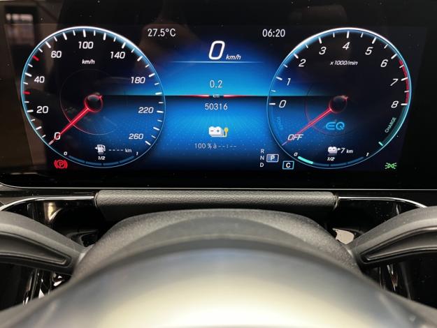 MERCEDES-BENZ GLA 250 e AMG Line  