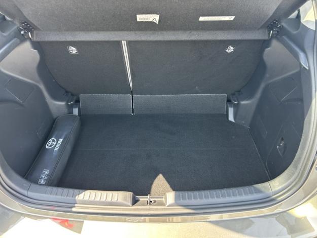 TOYOTA Yaris Hybride 116h Iconic  