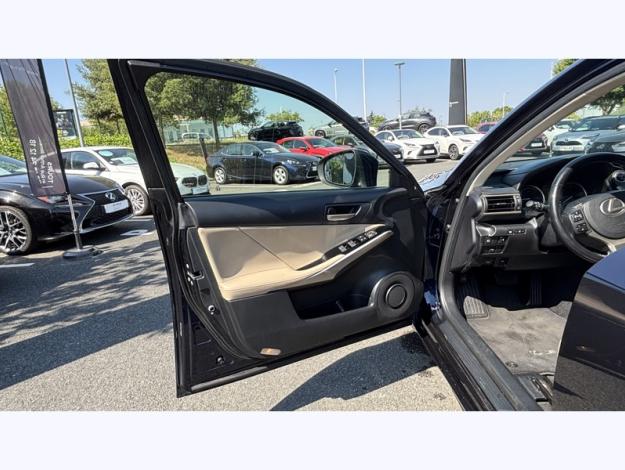 LEXUS IS IS 300h Pack Business  
