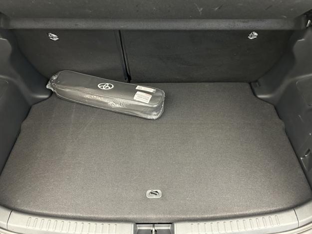 TOYOTA Yaris Hybride 116h Design  