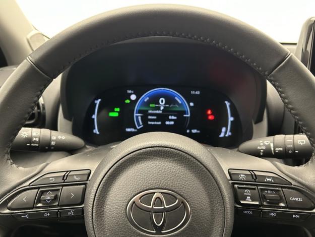 TOYOTA Yaris Hybride 116h Design  