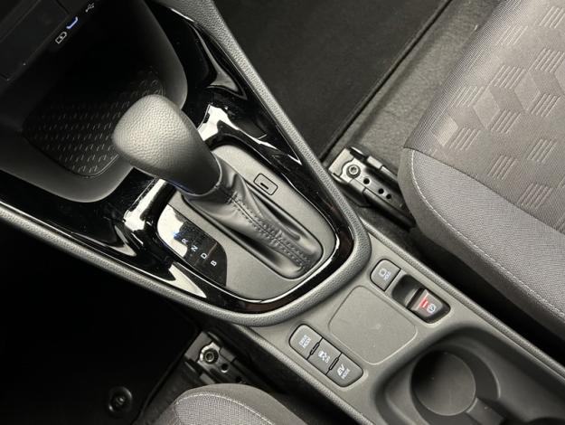 TOYOTA Yaris Hybride 116h Design  