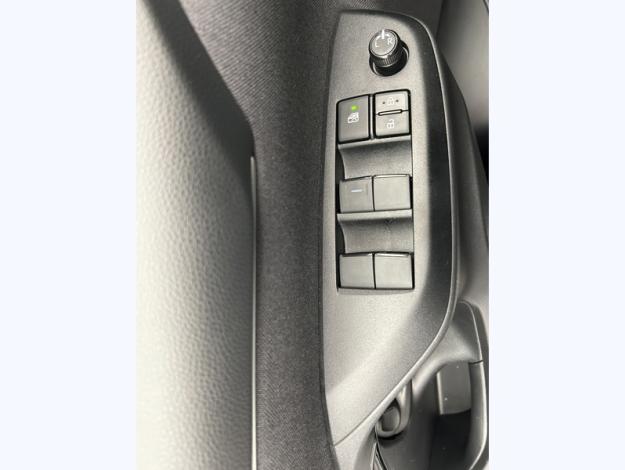 TOYOTA Yaris Hybride 116h Design  