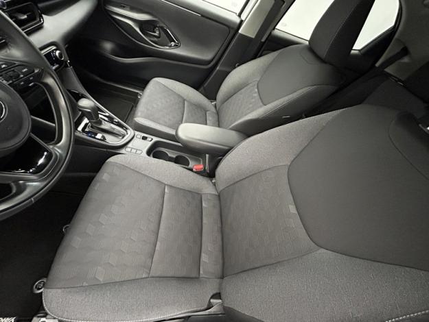 TOYOTA Yaris Hybride 116h Design  
