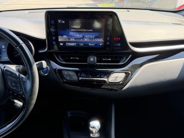 TOYOTA C-HR Hybrid Dynamic  1.8 122 ch 