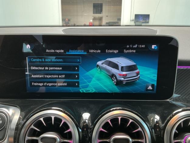 MERCEDES-BENZ GLB 180 d AMG Pack Night Toit Pano  