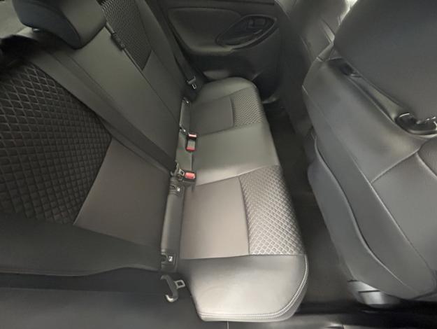 TOYOTA Yaris  116h Collection  