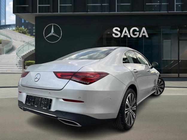 MERCEDES-BENZ CLA 180 Coupé Progressive  