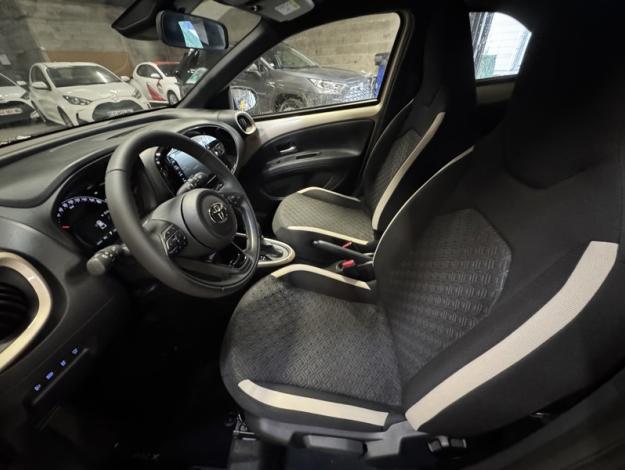 TOYOTA Aygo X 1.0 VVT-i 72 Design / Pack Zen S-CVT   