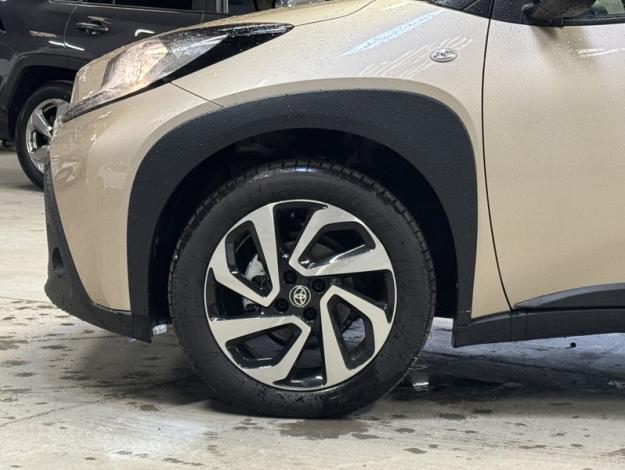 TOYOTA Aygo X 1.0 VVT-i 72 Design / Pack Zen S-CVT   