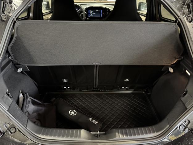TOYOTA Aygo X 1.0 VVT-i 72 Design / Pack Zen S-CVT   