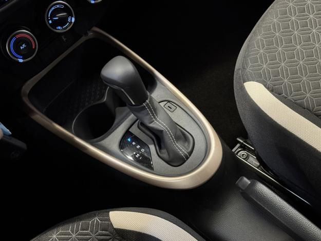 TOYOTA Aygo X 1.0 VVT-i 72 Design / Pack Zen S-CVT   