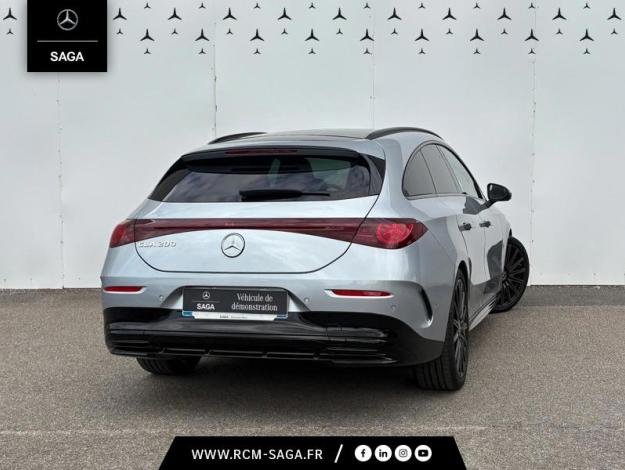 MERCEDES-BENZ CLA Shooting Brake 200 AMG Line   CLA Shooting Brake 200 AMG Line