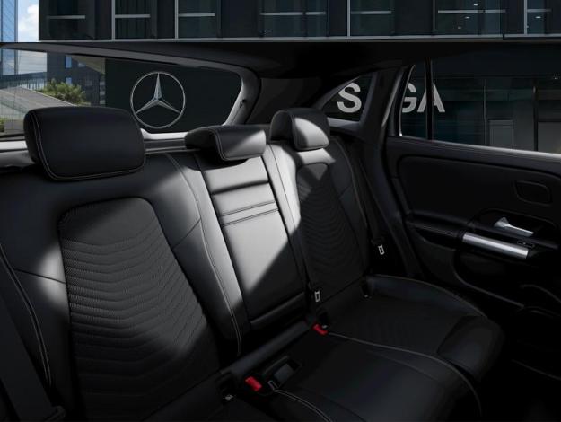 MERCEDES-BENZ EQA 250+ Business Edition  EQA 250+ Business Edition