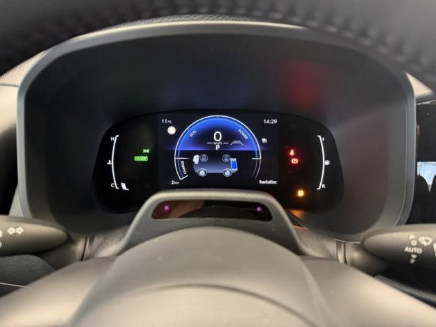 TOYOTA Aygo X Hybride 116h Graphic Zen Radar  AYGO X 116H GRAPHIC ZENRADAR MC26