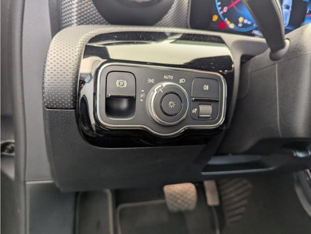 MERCEDES-BENZ Classe A 180 d Progressive Line  