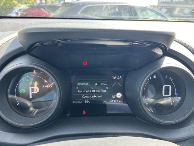 TOYOTA Yaris Hybride 116h Design Pack  
